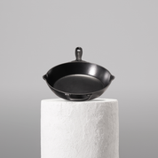 Smaltovaná litinová pánev