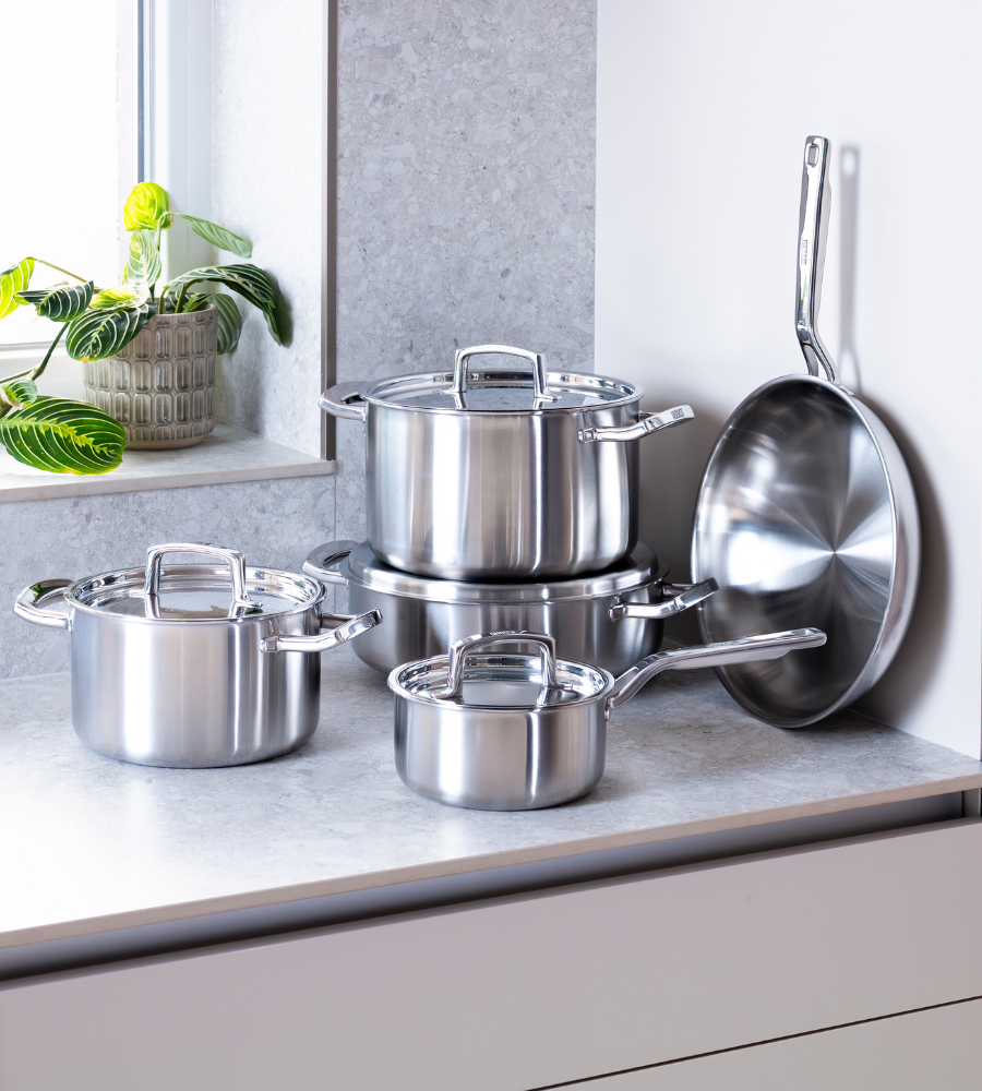 Nadobi huuust z vicevrstve nerezove oceli s rovnomernym rozvodem tepla