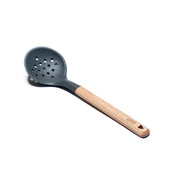 Lžíce s otvory HUUUST – šetrná k nepřilnavému povrchu